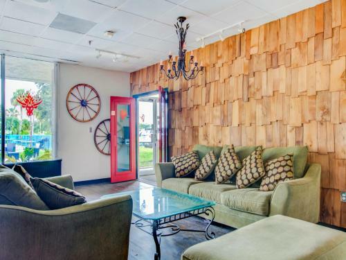 Oyo Hotel Dundee By Crystal Lake