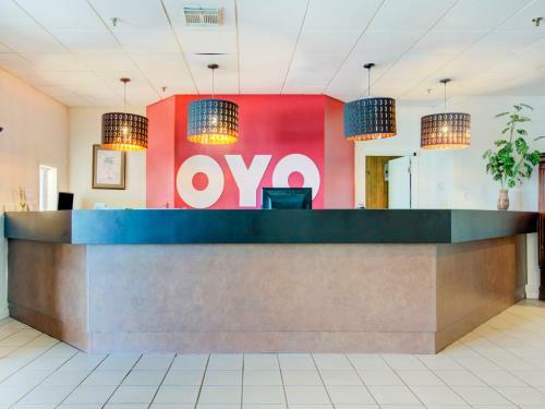 Oyo Hotel Dundee By Crystal Lake