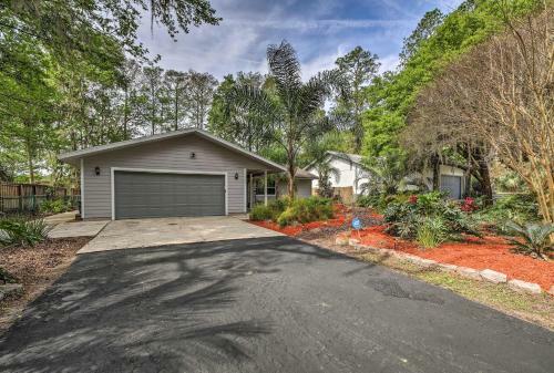 Waterfront Dunnellon Home With Private Dock And Lanai!
