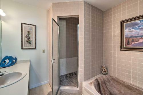 Canalfront Home With Private Dock - 5 Mi To Beaches!