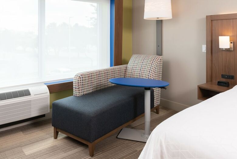 Holiday Inn Express Doral Miami, An Ihg Hotel
