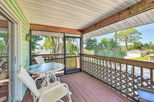 Coastal Oasis With Shared Pool, 2 Mi To Beach!