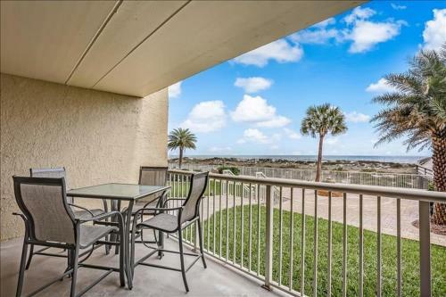 Apartamento Amelia By The Sea Condo