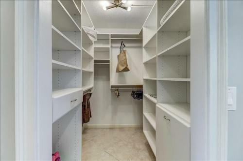 3949 S Fletcher Home