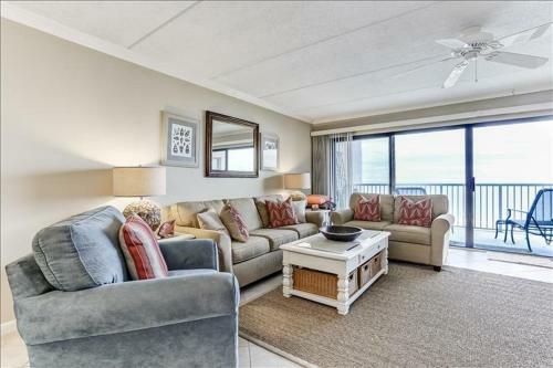 Apartamento Amelia By The Sea Condo