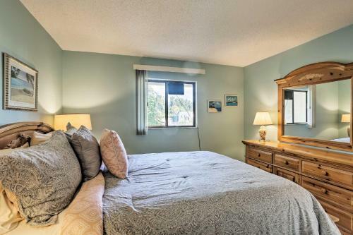 Apartamento Chic Hideaway With Pool 5 Mi To Fort Myers Beach!