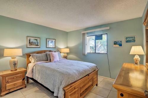 Apartamento Chic Hideaway With Pool 5 Mi To Fort Myers Beach!