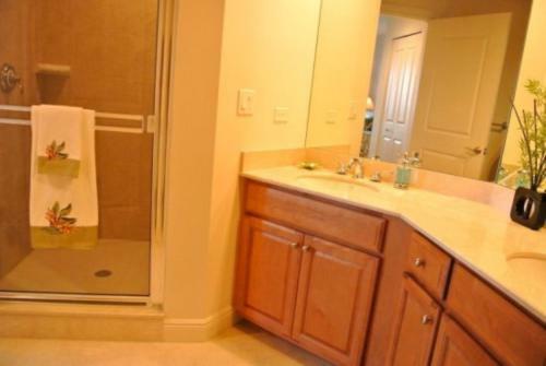 Waterside Condo By Ipg Florida