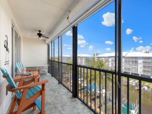 Apartamento Hibiscus Pointe 342, Canal View, 2 Bedroom, Sleeps 6, Heated Pool, Elevator