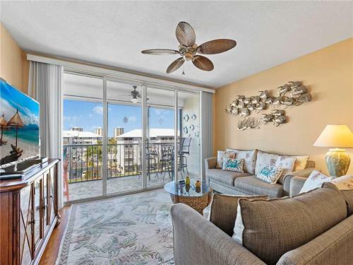 Apartamento Hibiscus Pointe 342, Canal View, 2 Bedroom, Sleeps 6, Heated Pool, Elevator