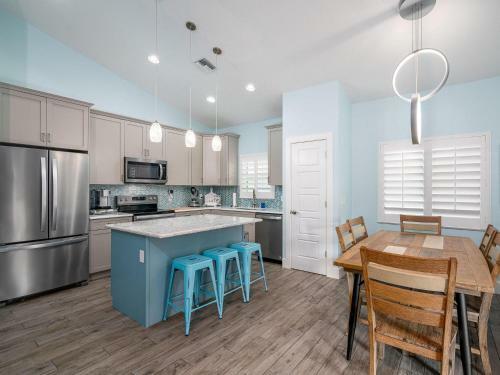 261 Delmar Ave By Coastal Vacation Properties
