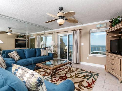 Island Echos 7th Floor Condos