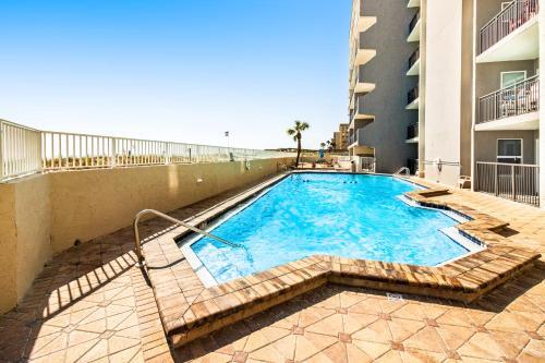 Island Echos 7th Floor Condos