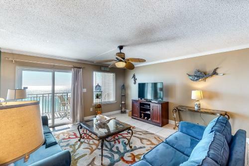 Island Echos 7th Floor Condos