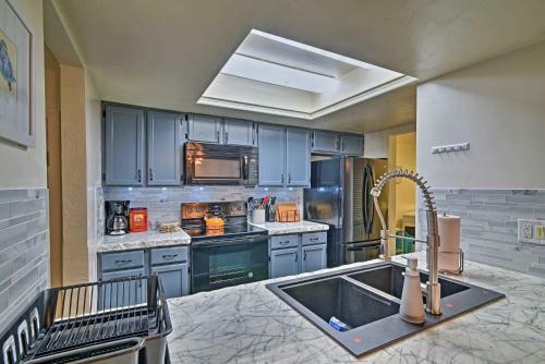 Updated Gainesville Townhome With Pool About 3 Mi To Uf!