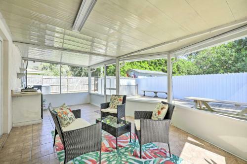 Modern Gainesville Gem About 2 Mi To University!