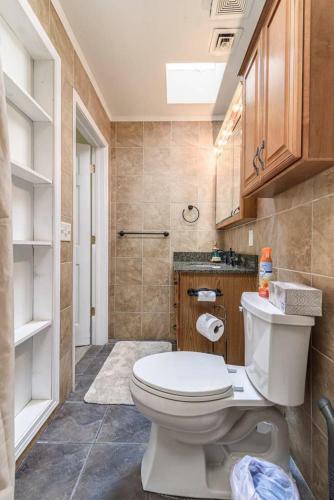 Gorgeous Home In Gulf Breeze