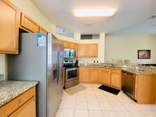 Fransicso's Calabay Parc At Tower Lakes Vacation Home