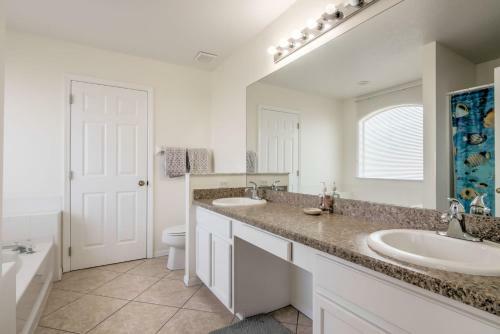 Ceri's Southern Dunes Vacation Home
