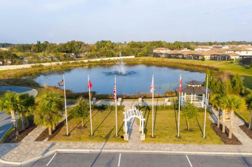 Stunning 4 Bd Single Family W/ Pool 175