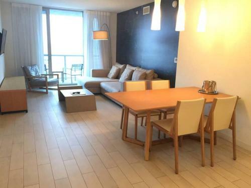 Apartamento Beachwalk 0903a 1 Br-1 Btr Apt