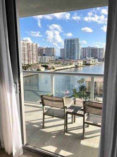Apartamento Beachwalk 0903a 1 Br-1 Btr Apt