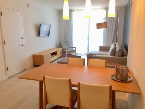 Apartamento Beachwalk 1807 S View Two Bed Two Bath