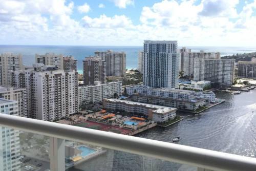 Apartamento Beachwalk 1807 S View Two Bed Two Bath