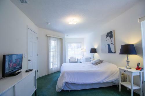 Relax And Enjoy The Sunny Florida In Villa Valk Home