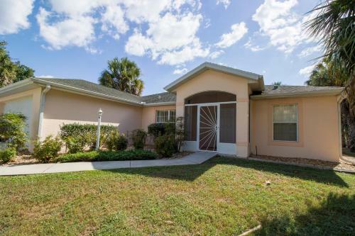 Relax And Enjoy The Sunny Florida In Villa Valk Home