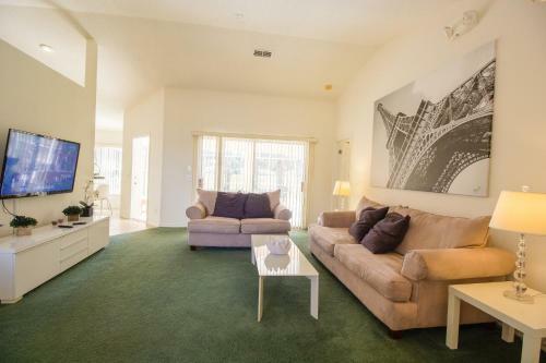 Relax And Enjoy The Sunny Florida In Villa Valk Home