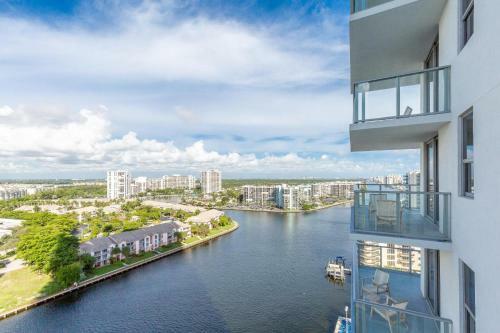 Apartamento Hyde Beach House 2204 By Ammosvr