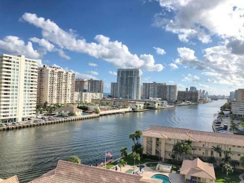 Apartamento Beachwalk 1105 South View Two Bed Two Bath