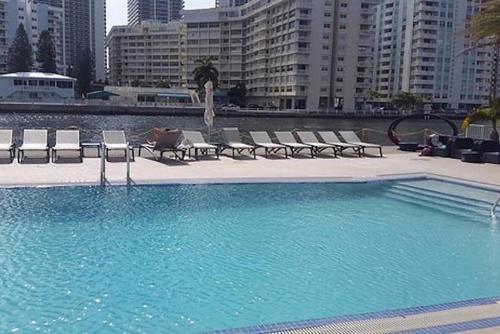 Apartamento Beachwalk 1105 South View Two Bed Two Bath