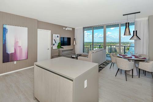 Apartamento 5 Infinity Pool Front Ocean View: Brand New 2br