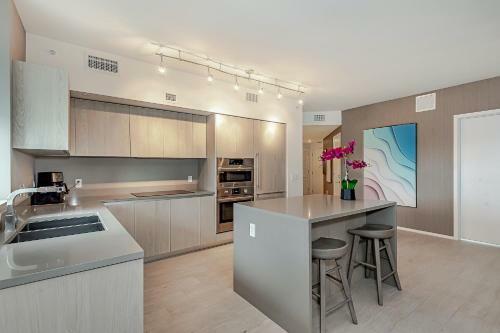 Apartamento 5 * Amenities Luxury 3 Br - Front Intercostal View