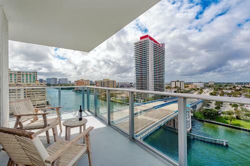 Apartamento 5 * Amenities Luxury 3 Br - Front Intercostal View