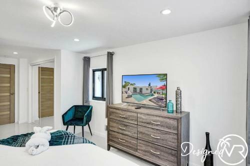 Villa Heated Private Pool 4br Modern Home