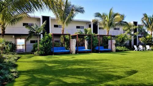 Hotel Bali Hai Beachfront Resort And Spa