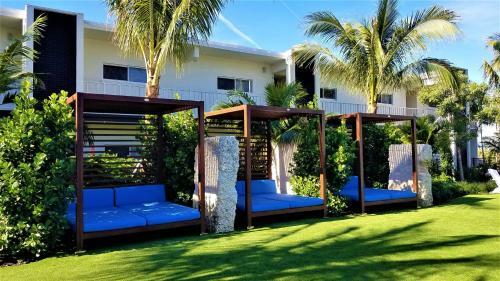 Hotel Bali Hai Beachfront Resort And Spa