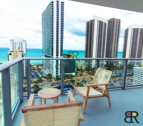 Hotel Hyde Beach House Apartments