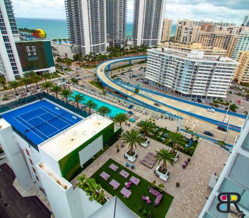 Hotel Hyde Beach House Apartments