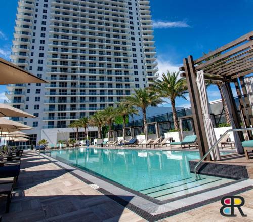 Hotel Hyde Beach House Apartments