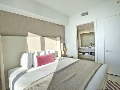 Hollywood Beach House