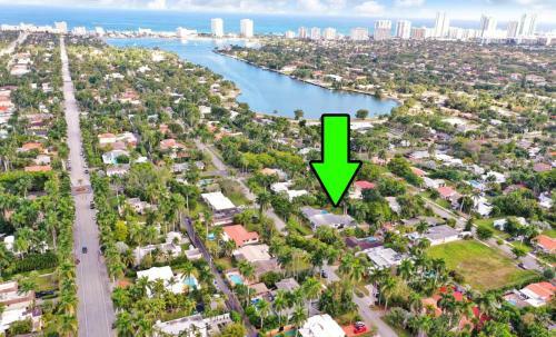 Gorgeous 5br W/heated Pool Close To Beach
