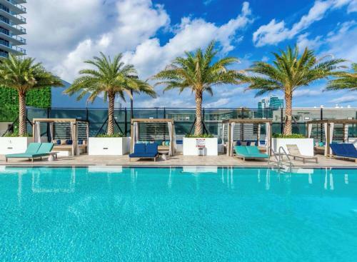 Apartamento 5*amenities Luxury 3 Br-stunning View & High Floor