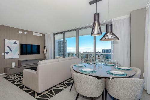 Apartamento 5*amenities Luxury 3 Br-stunning View & High Floor