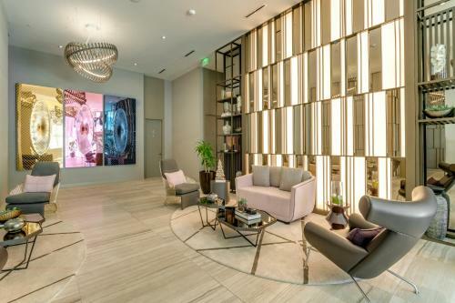 Apartamento New 2019 Corner Suite Ocean View, 18th Floor!