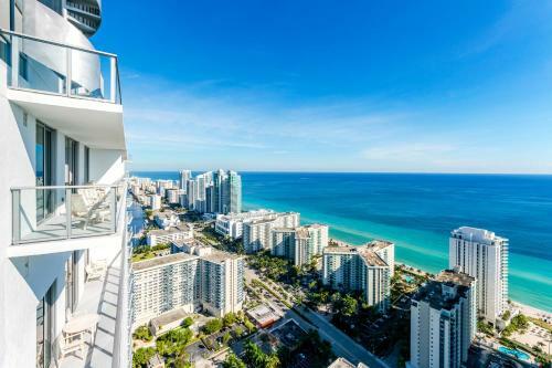 Apartamento 2019 New Hydehouse Sw 3br Corner Suite +14th Floor