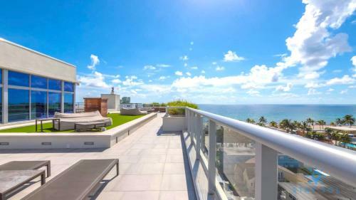 New Luxury Beachfront Condo Resort